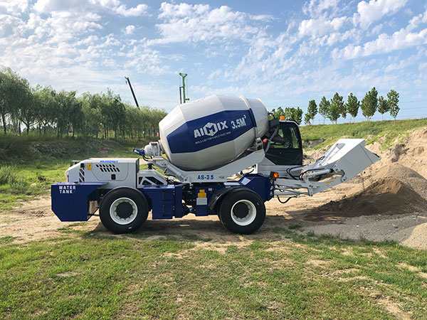 Self Loading Concrete Mixer Price Options