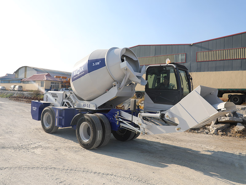 Self Loading Concrete Mixer Car